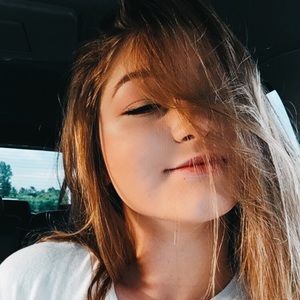 Meet your Posher, Haley